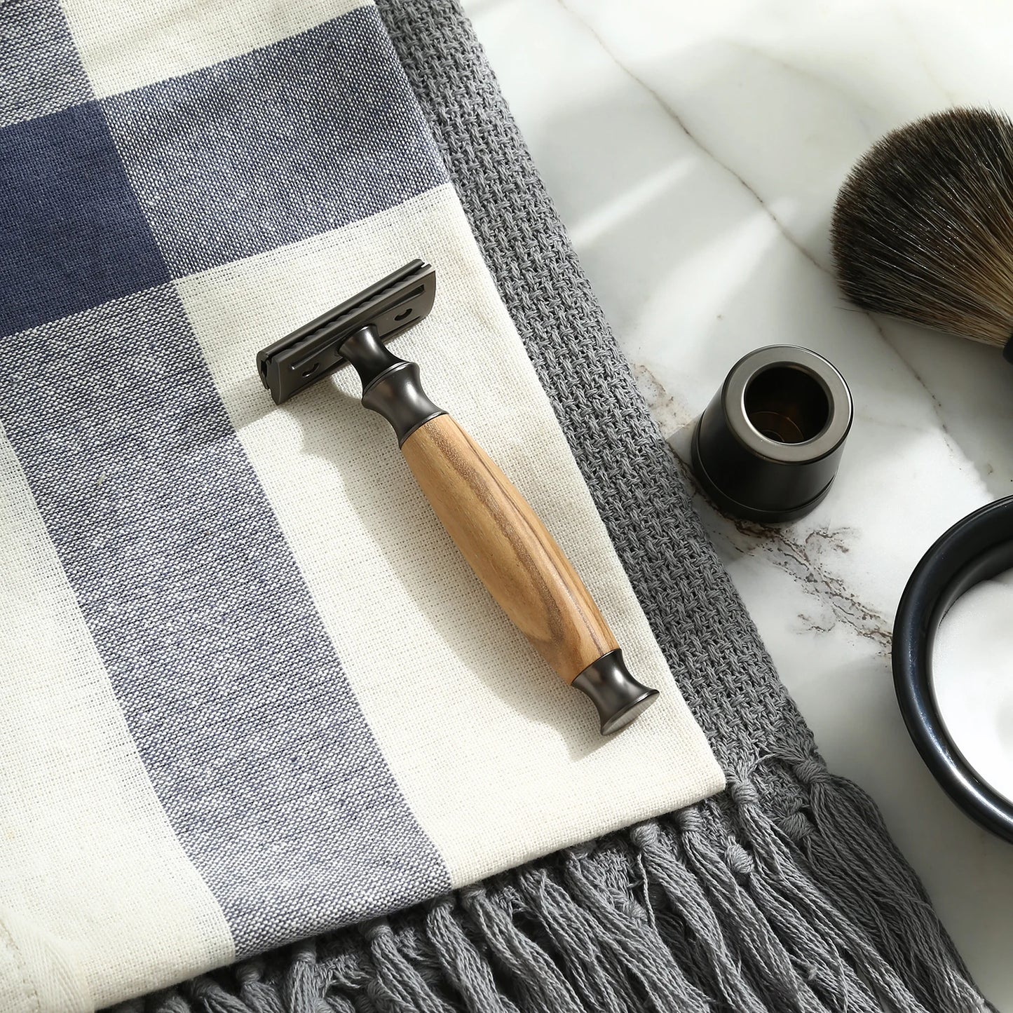Traditional Wooden Safety Razor